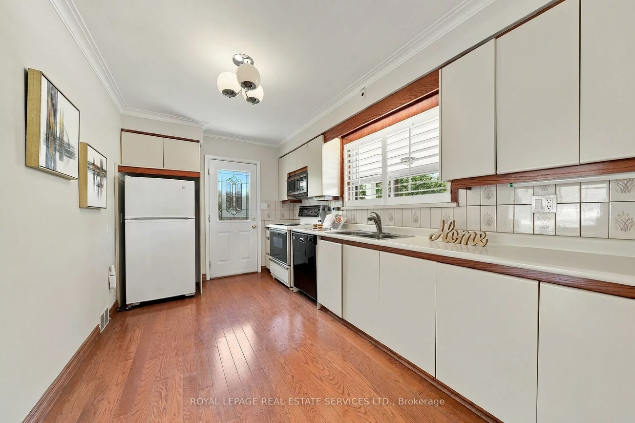 81, Letchworth, Downsview-Roding-CFB, Toronto
