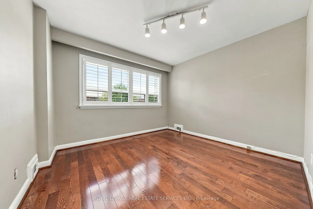 81, Letchworth, Downsview-Roding-CFB, Toronto