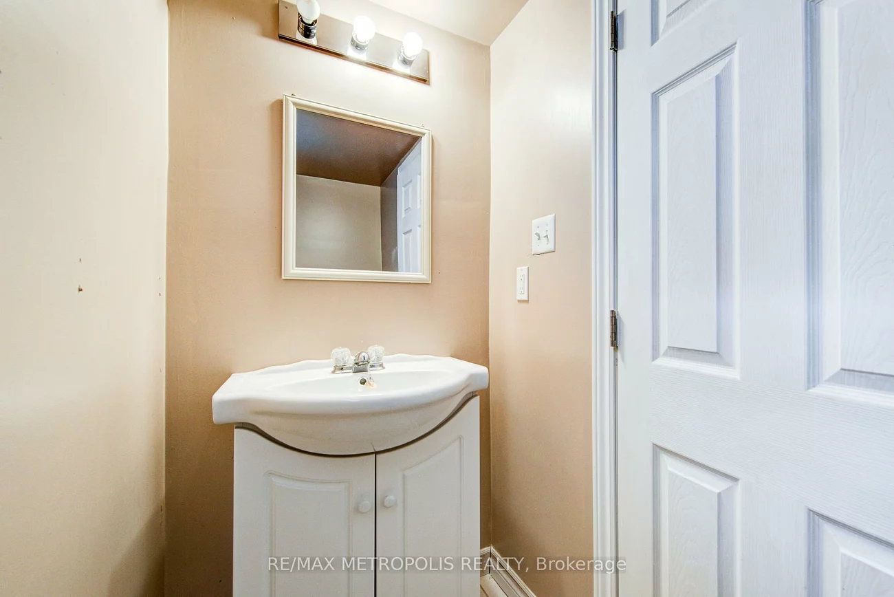 110, Stevenson, Mount Olive-Silverstone-Jamestown, Toronto