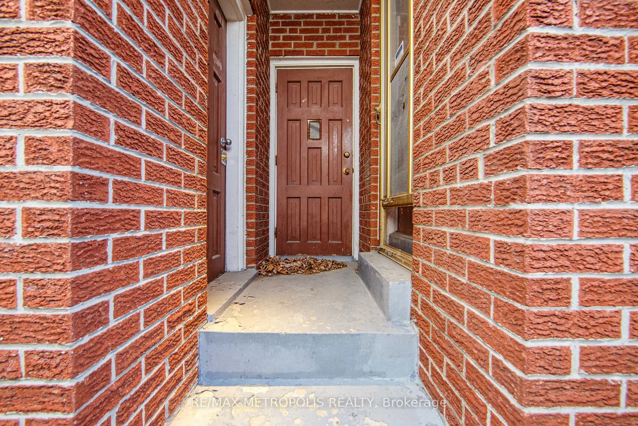 110, Stevenson, Mount Olive-Silverstone-Jamestown, Toronto