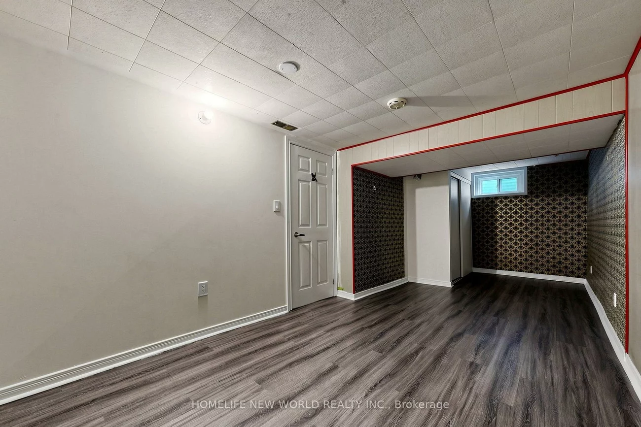 12, Greyfriar, Glenfield-Jane Heights, Toronto