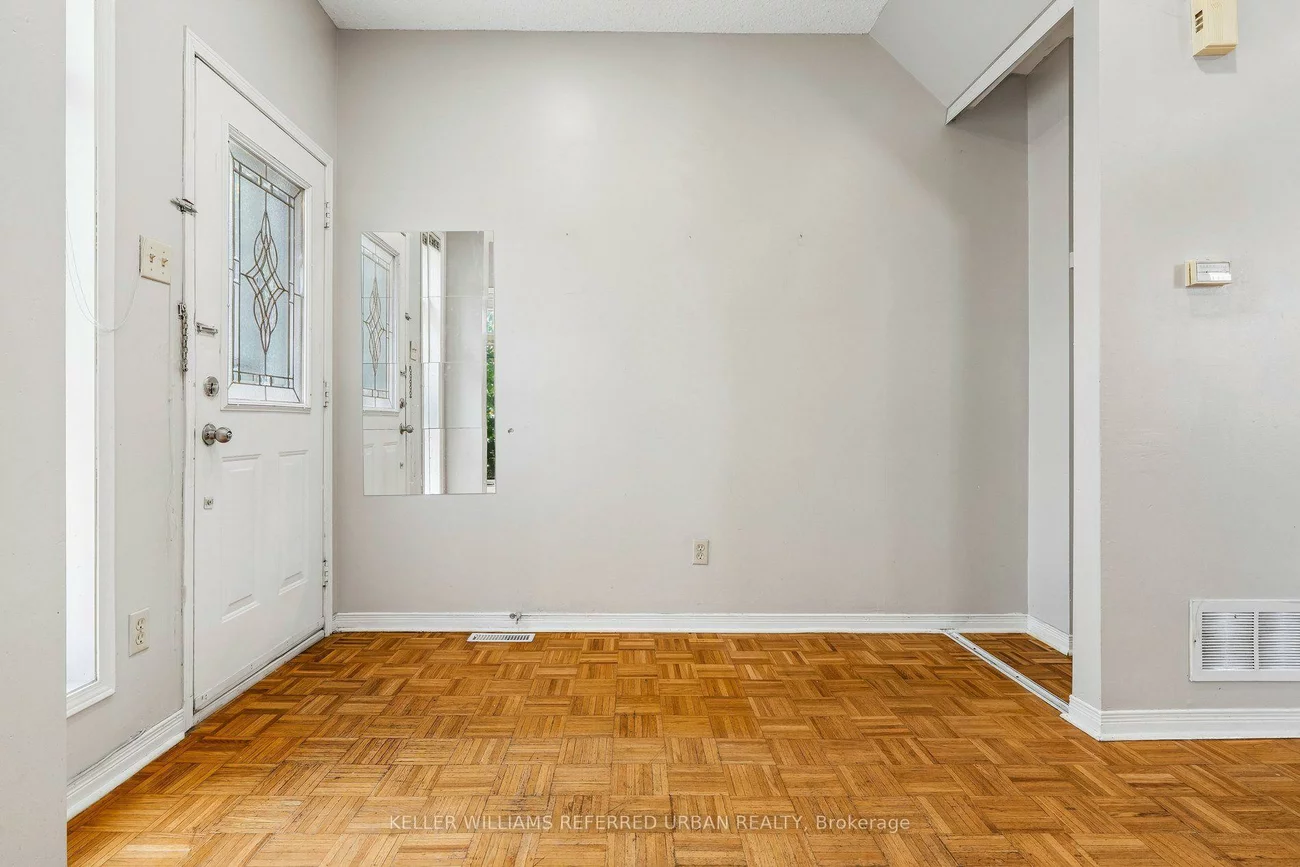 1508, Dupont, Dovercourt-Wallace Emerson-Junction, Toronto