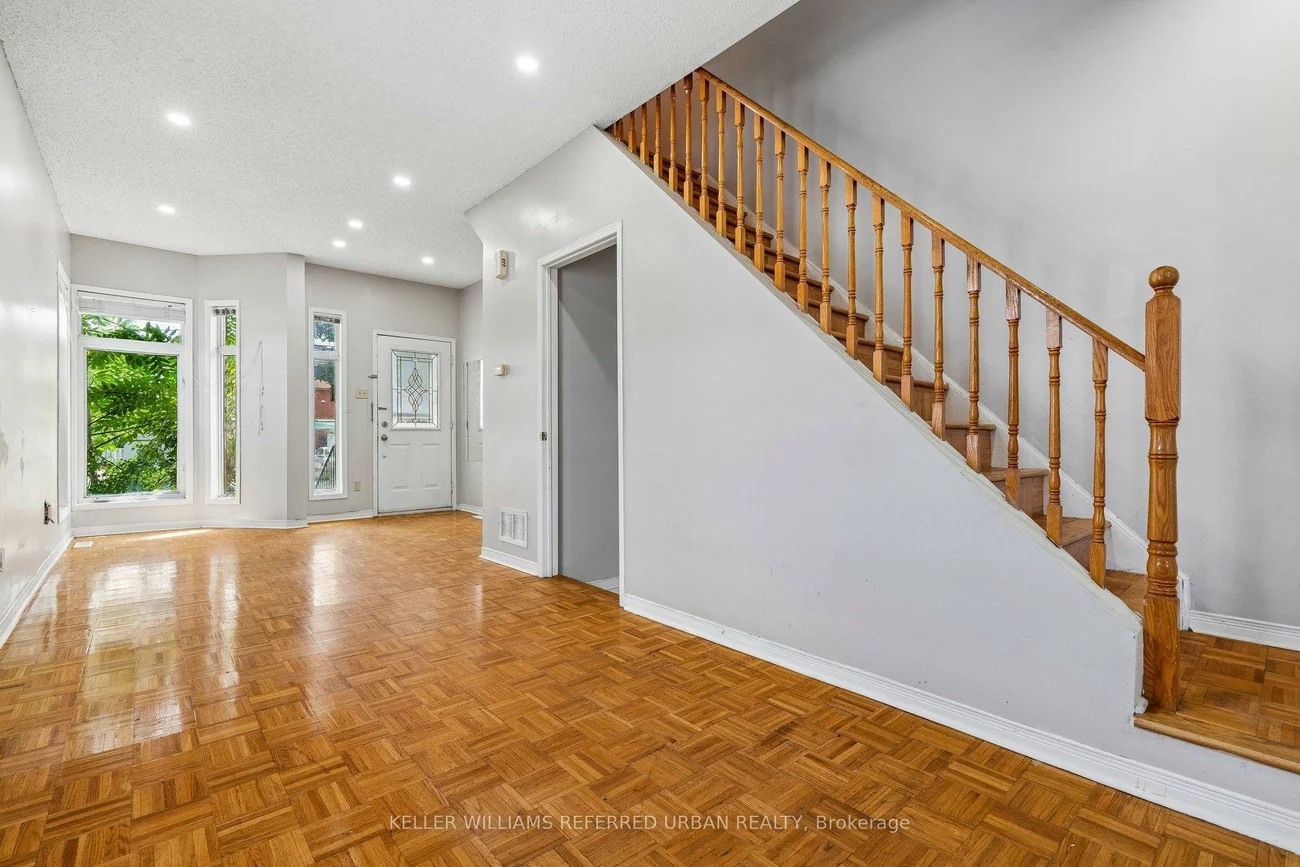 1508, Dupont, Dovercourt-Wallace Emerson-Junction, Toronto