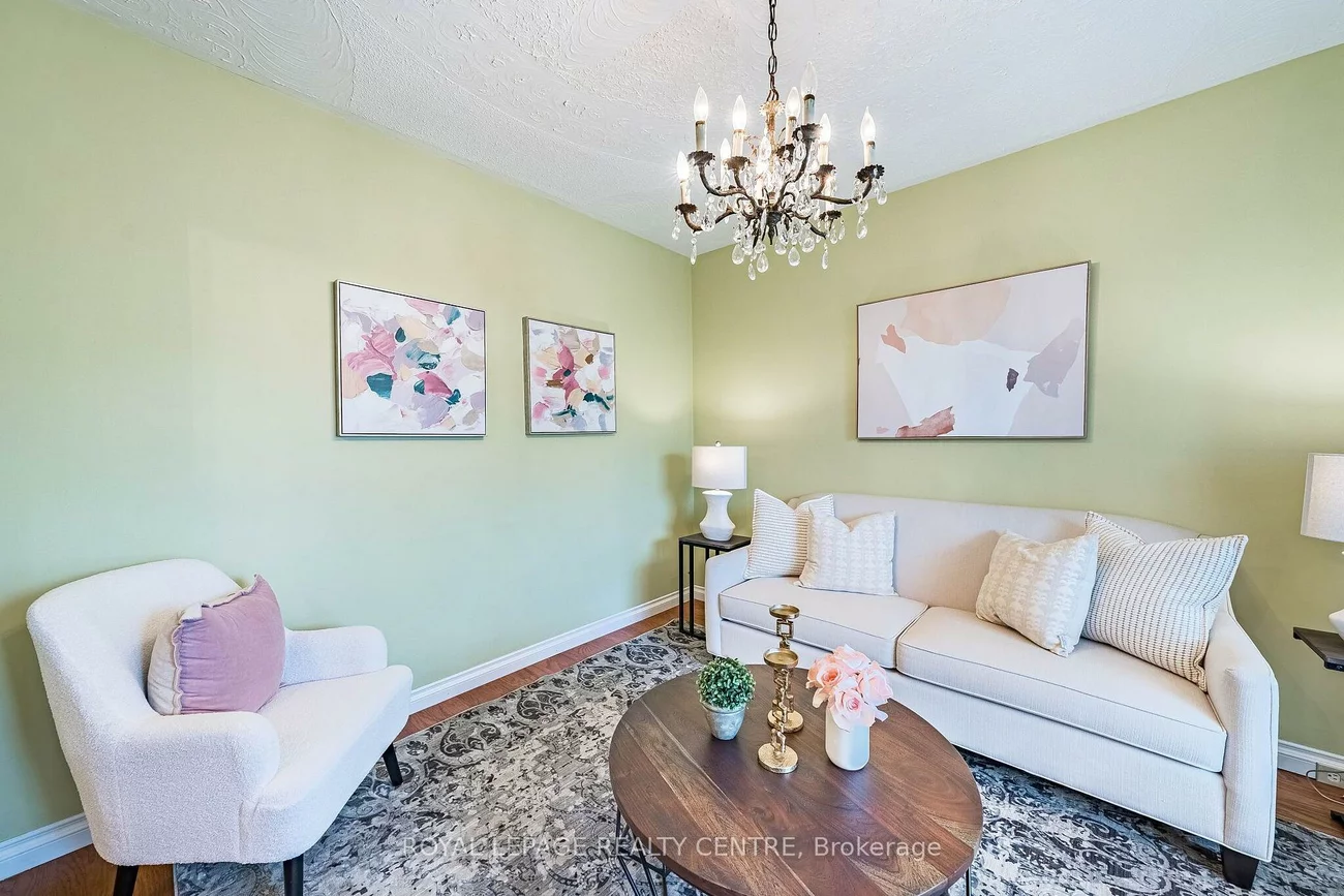 115, Priscilla, Runnymede-Bloor West Village, Toronto