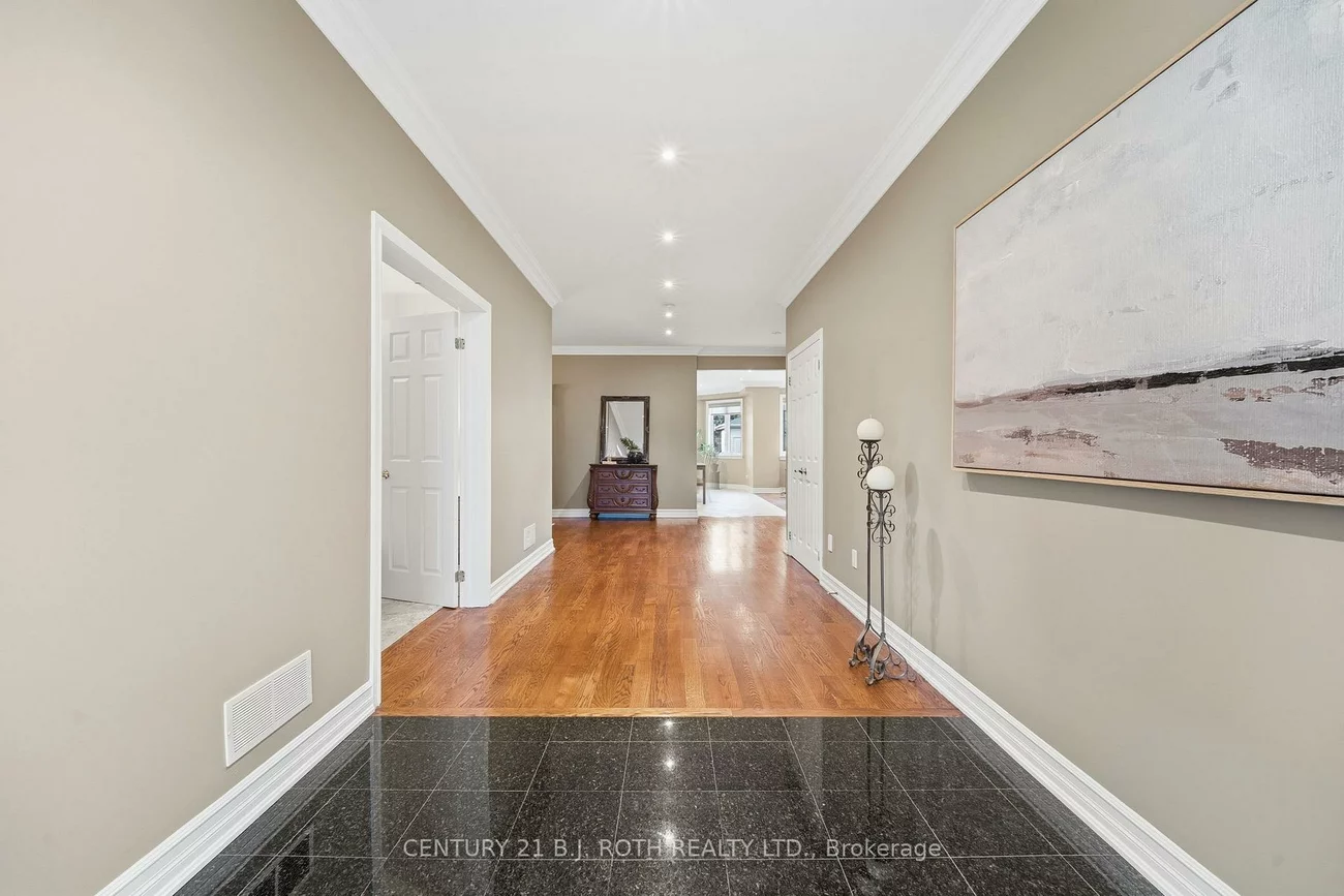 20, Creston, Yorkdale-Glen Park, Toronto