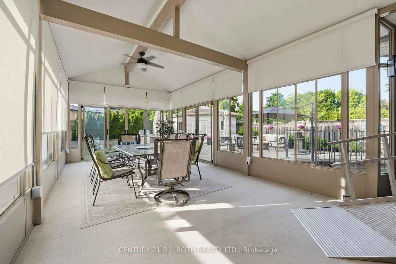 20, Creston, Yorkdale-Glen Park, Toronto