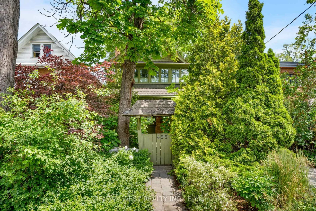 499, Parkside, High Park-Swansea, Toronto