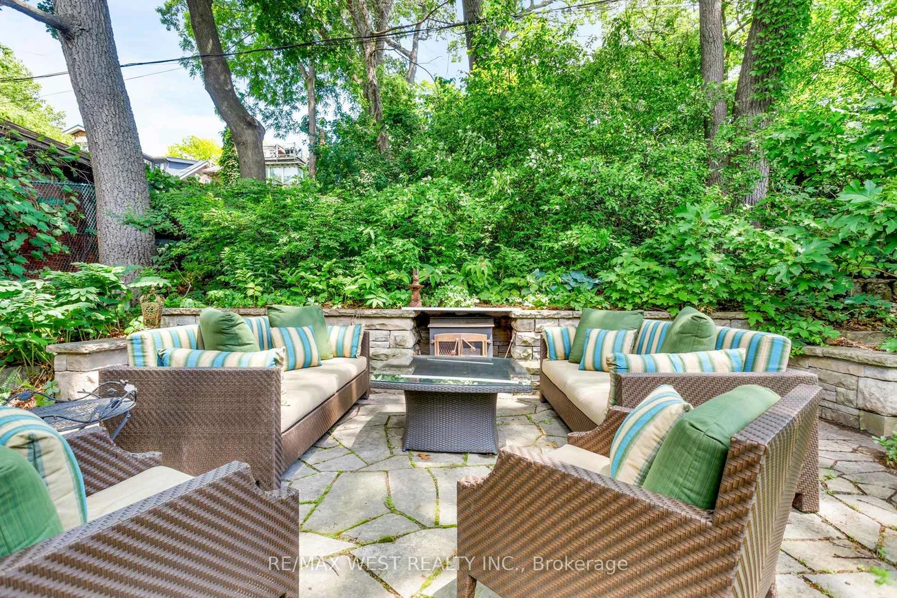 499, Parkside, High Park-Swansea, Toronto