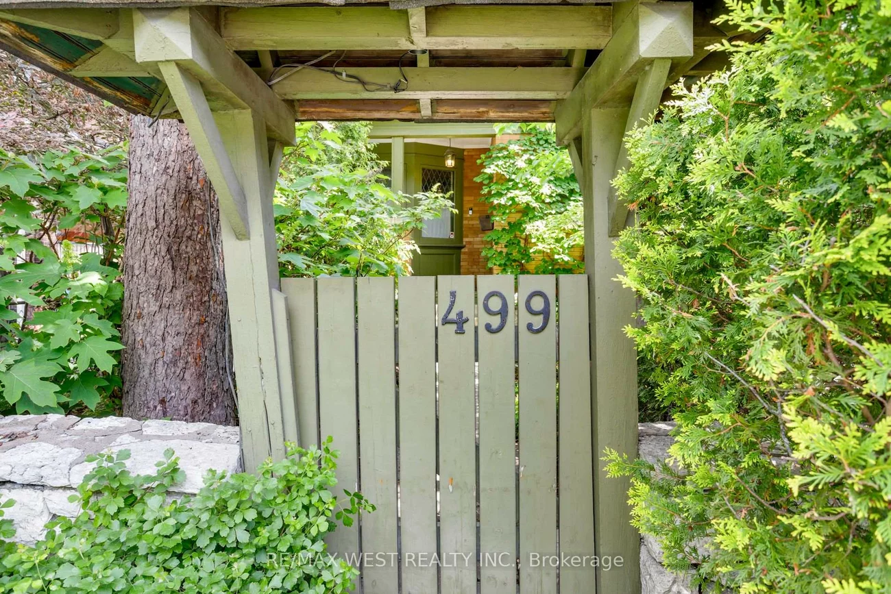 499, Parkside, High Park-Swansea, Toronto