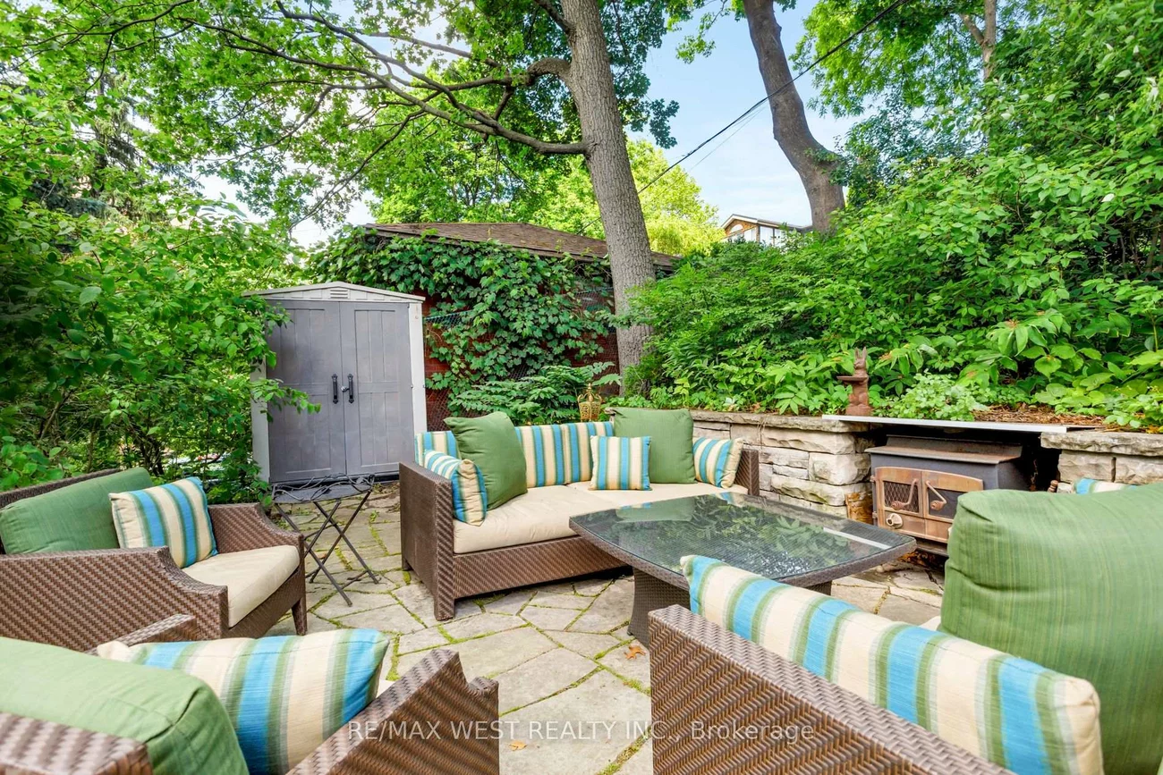 499, Parkside, High Park-Swansea, Toronto