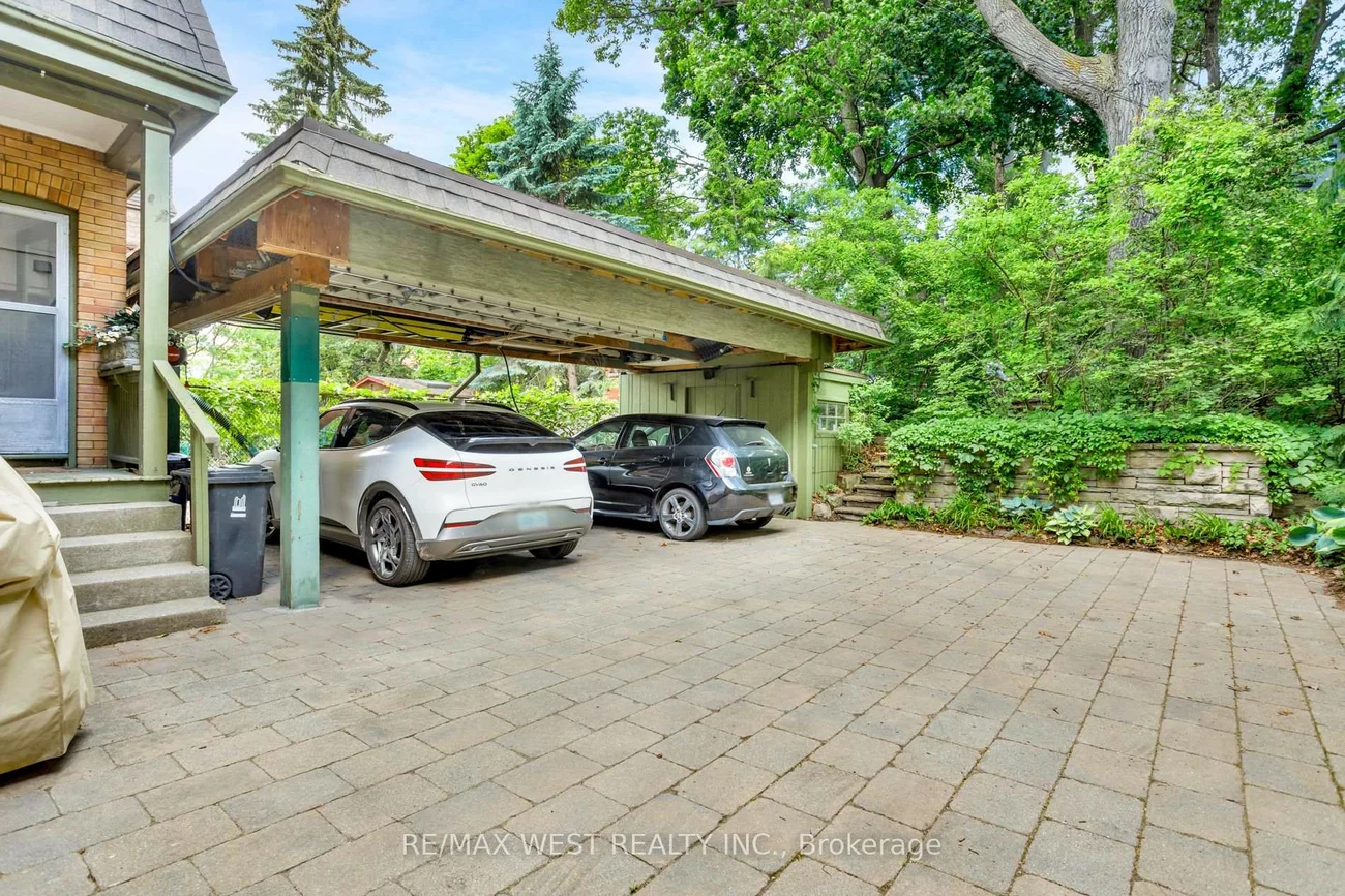 499, Parkside, High Park-Swansea, Toronto