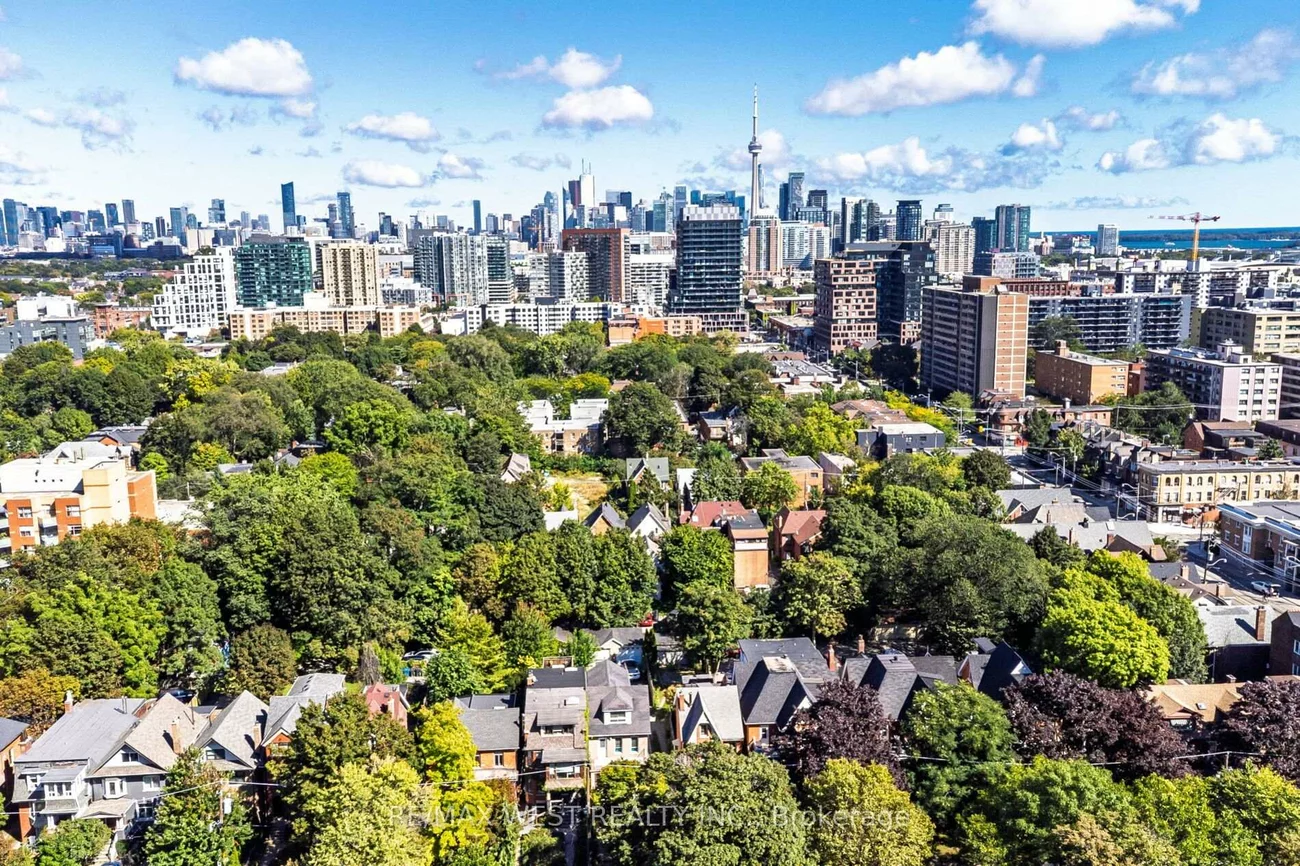 195, Dunn, South Parkdale, Toronto