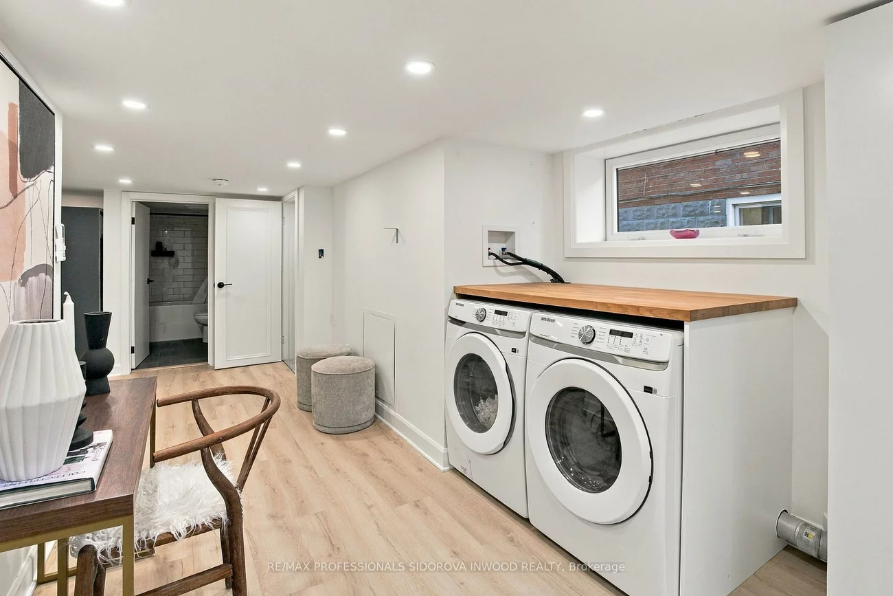 227, Windermere, High Park-Swansea, Toronto
