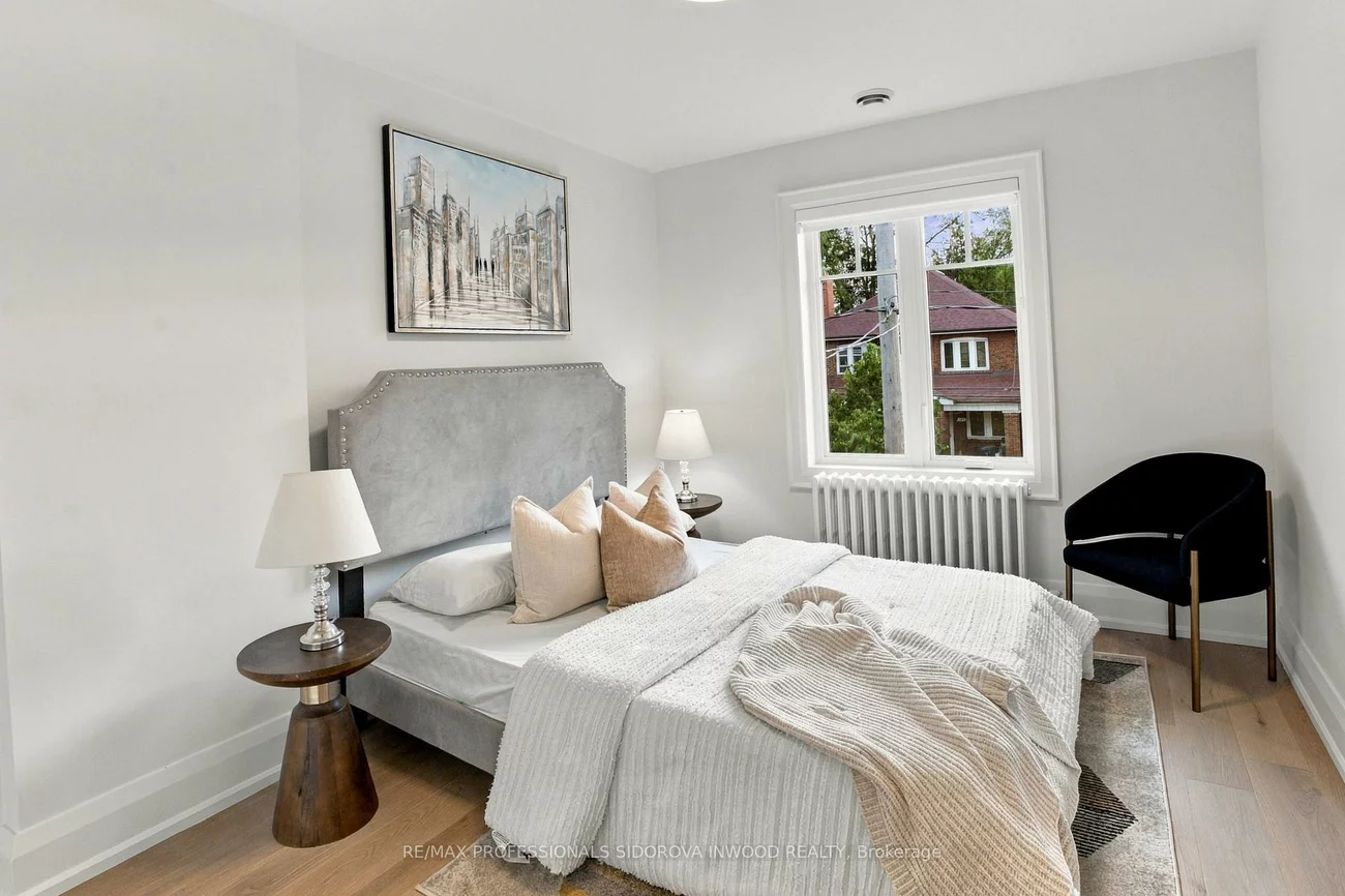 227, Windermere, High Park-Swansea, Toronto