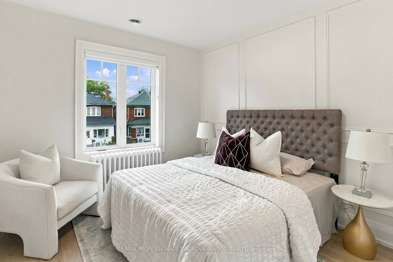 227, Windermere, High Park-Swansea, Toronto