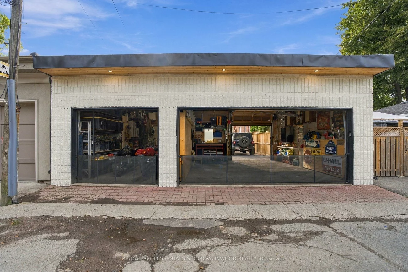227, Windermere, High Park-Swansea, Toronto