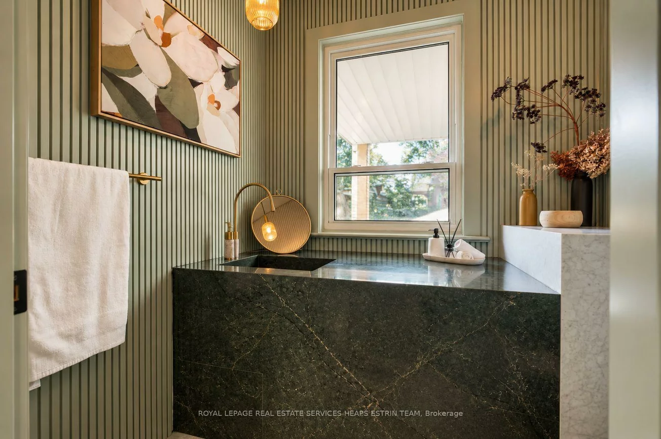 72, Westmount, Corso Italia-Davenport, Toronto
