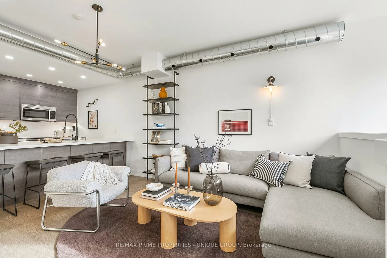 311, Gilmour, Junction Area, Toronto
