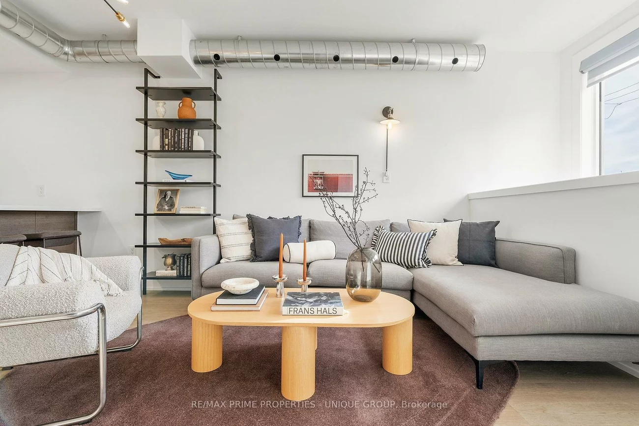 311, Gilmour, Junction Area, Toronto