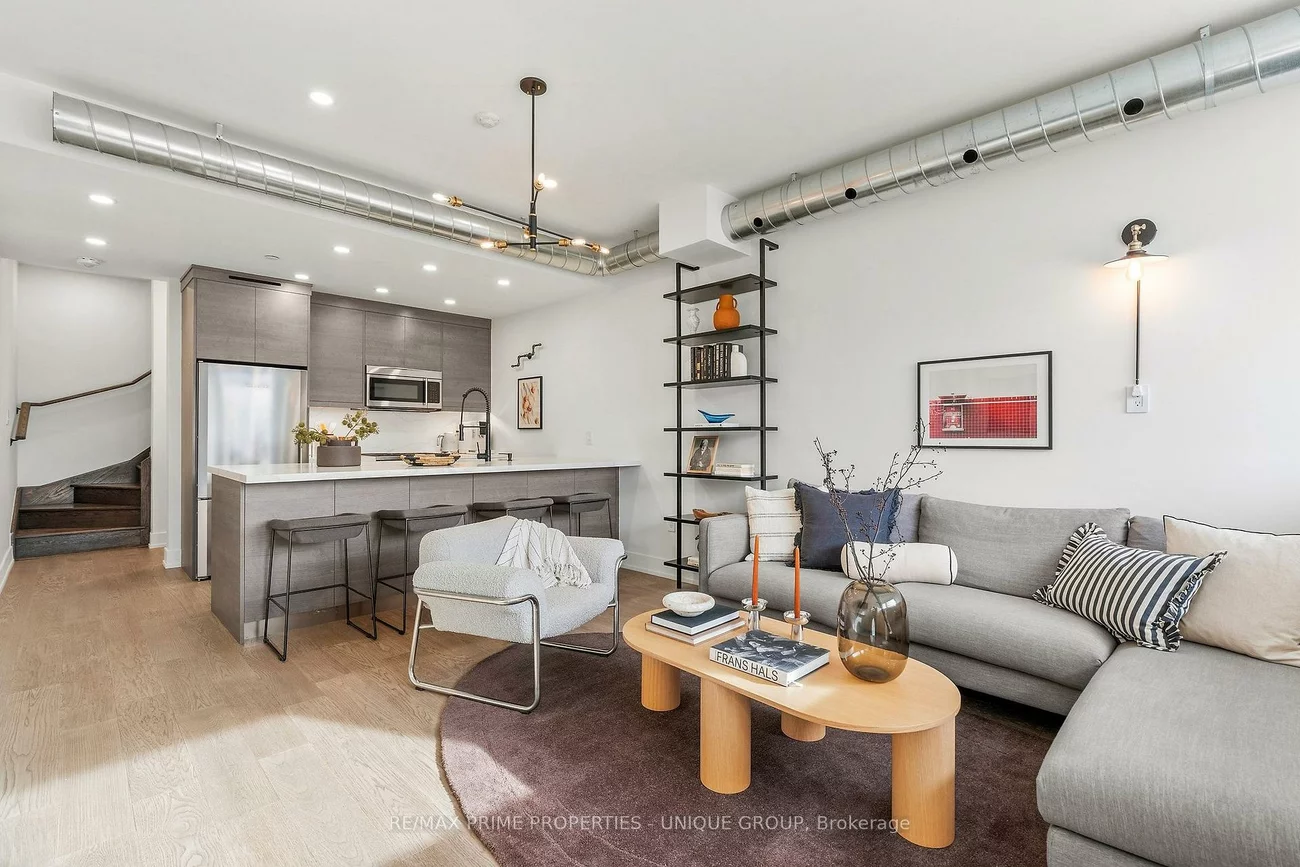 311, Gilmour, Junction Area, Toronto