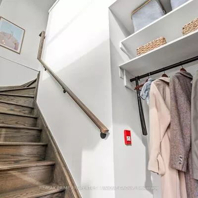 311, Gilmour, Junction Area, Toronto