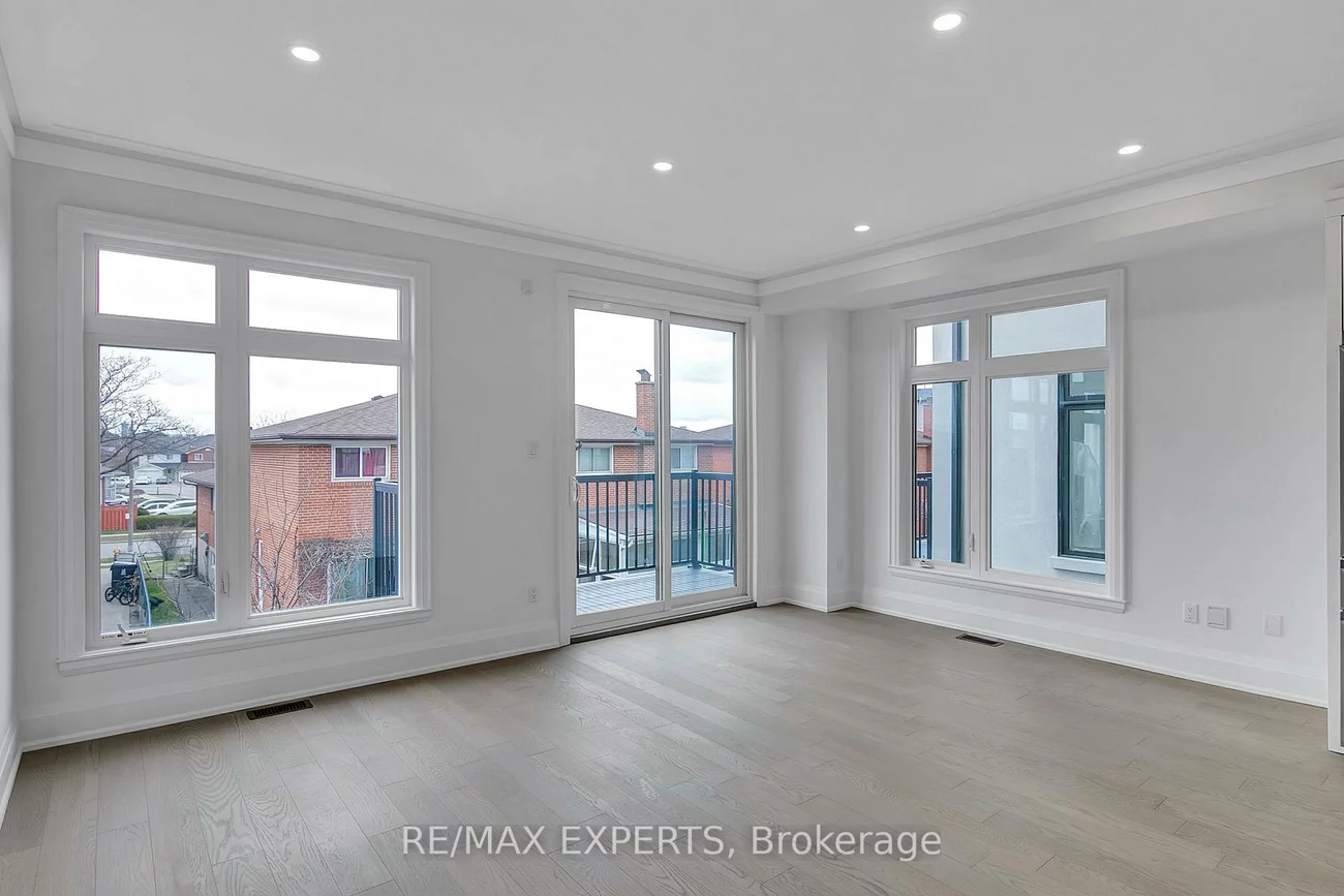 11, St Gaspar, Humber Summit, Toronto