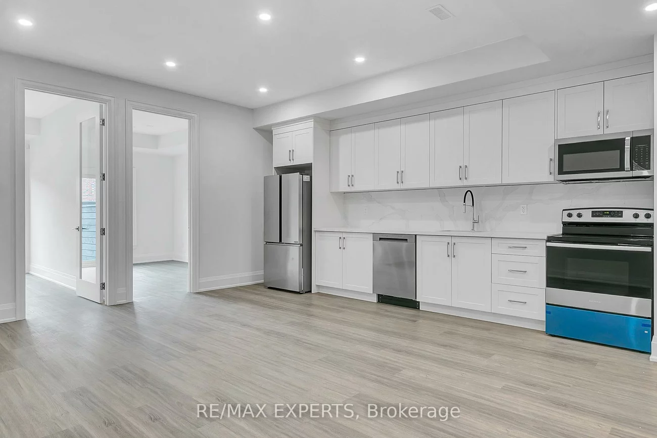 11, St Gaspar, Humber Summit, Toronto