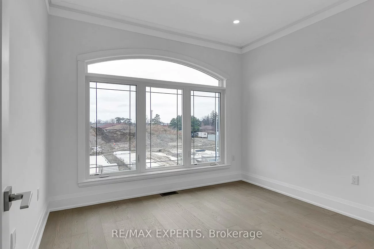 11, St Gaspar, Humber Summit, Toronto