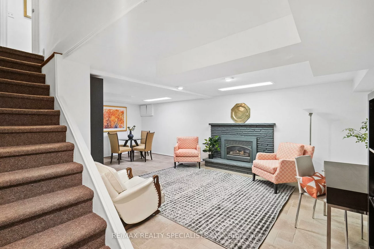 78, Meadowbank, Islington-City Centre West, Toronto