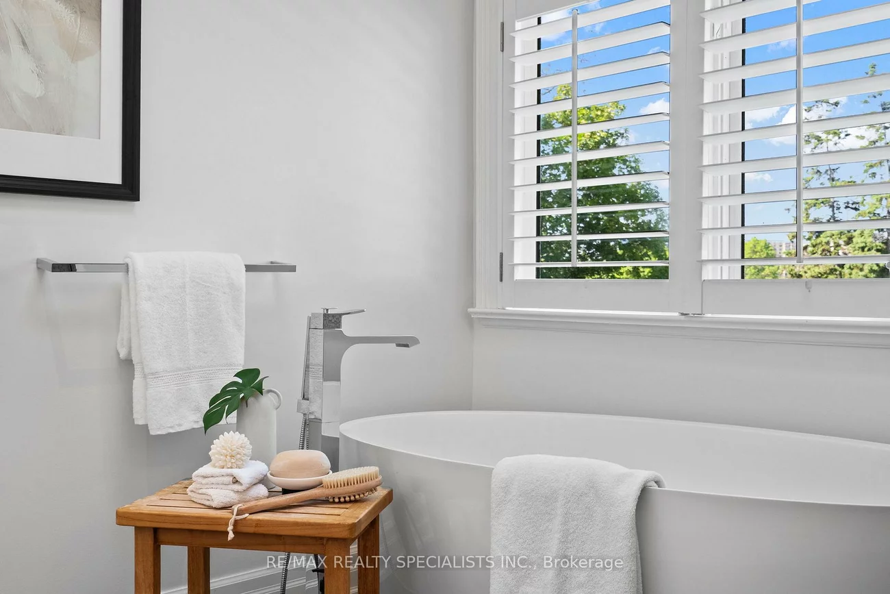 78, Meadowbank, Islington-City Centre West, Toronto