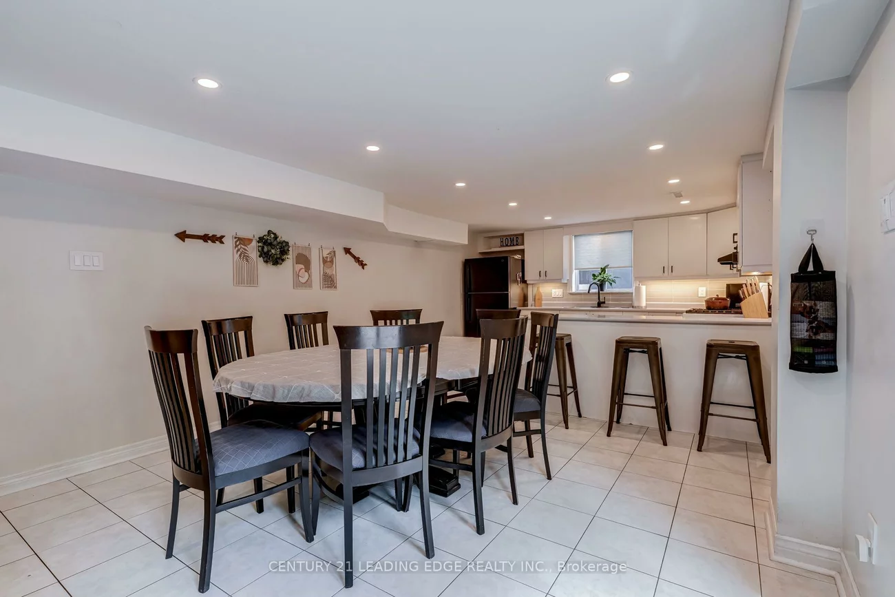 5, Mountbatten, Humber Heights, Toronto