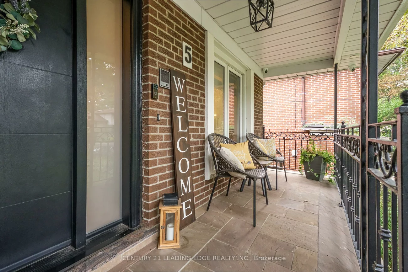 5, Mountbatten, Humber Heights, Toronto