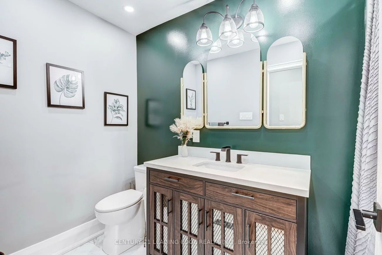 5, Mountbatten, Humber Heights, Toronto
