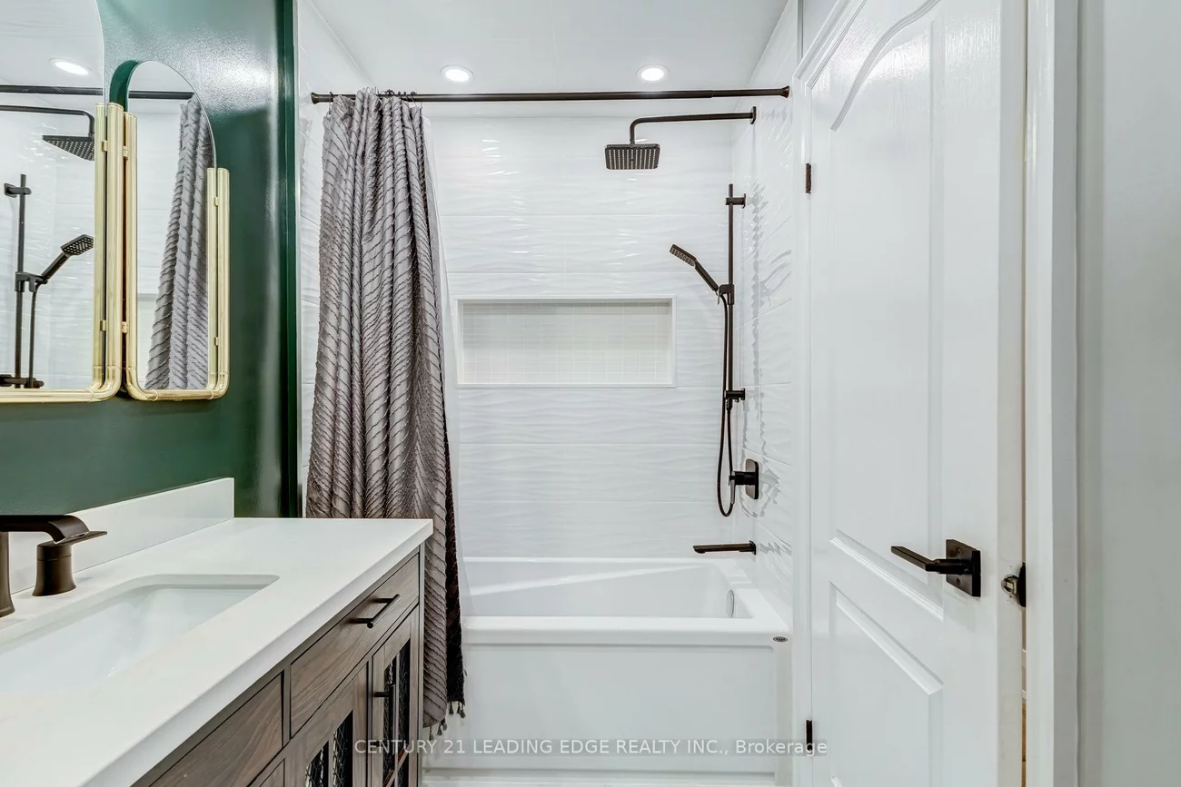 5, Mountbatten, Humber Heights, Toronto