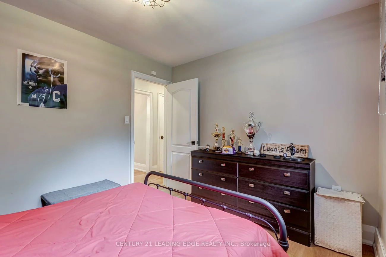 5, Mountbatten, Humber Heights, Toronto