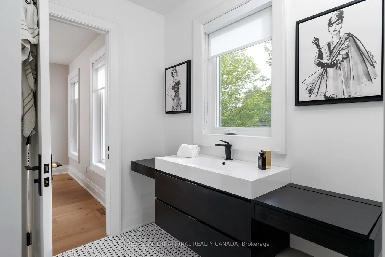 57, Burnhamthorpe Park, Islington-City Centre West, Toronto