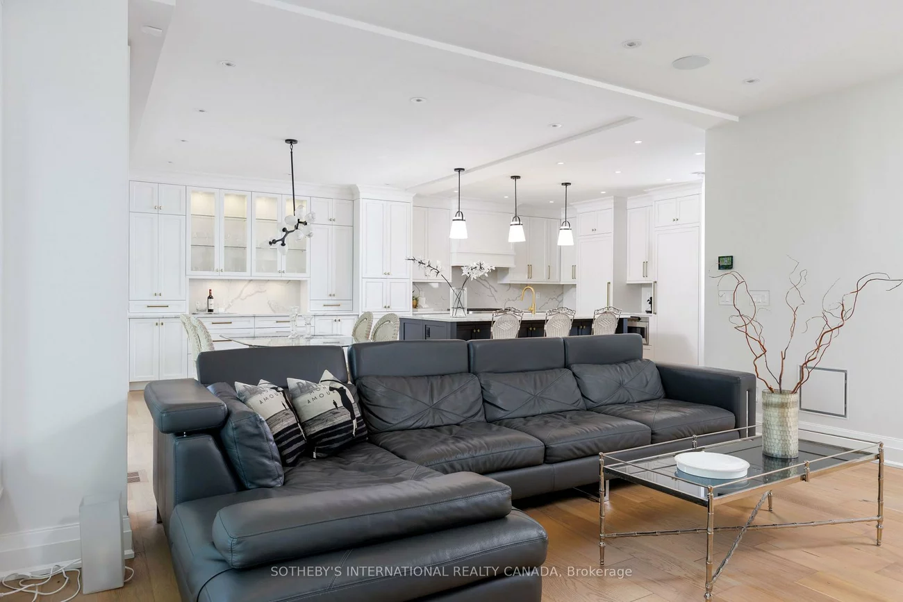 57, Burnhamthorpe Park, Islington-City Centre West, Toronto