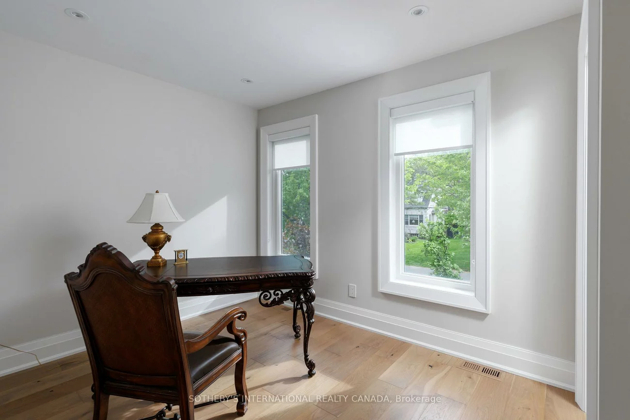 57, Burnhamthorpe Park, Islington-City Centre West, Toronto