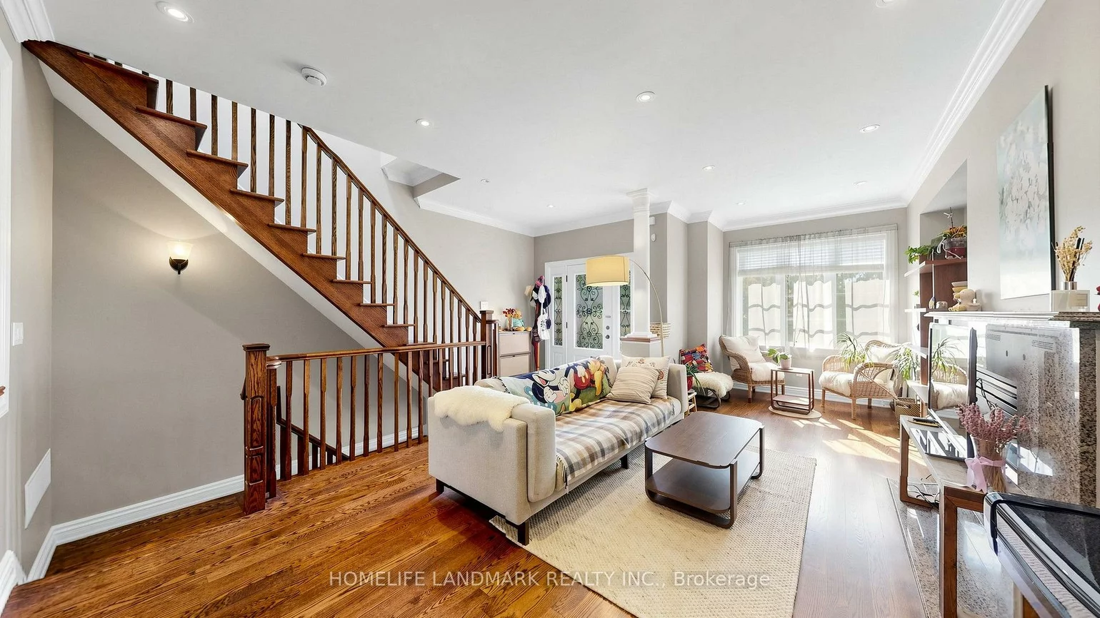 357, Bartlett, Dovercourt-Wallace Emerson-Junction, Toronto
