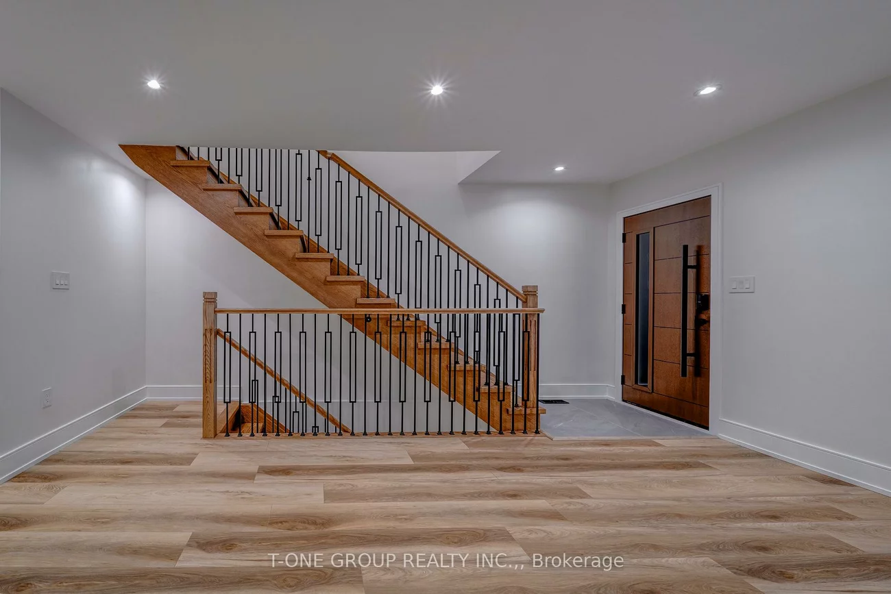 442, Margueretta, Dovercourt-Wallace Emerson-Junction, Toronto