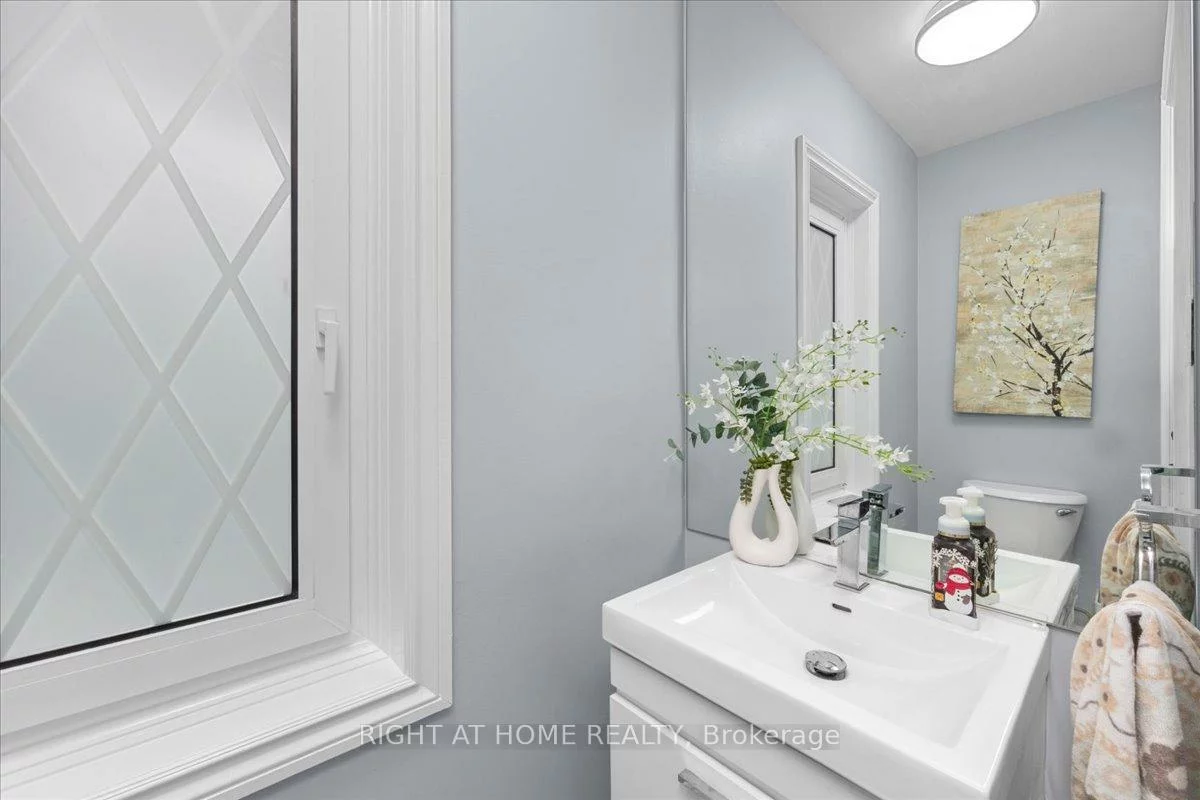437, The Kingsway, Edenbridge-Humber Valley, Toronto