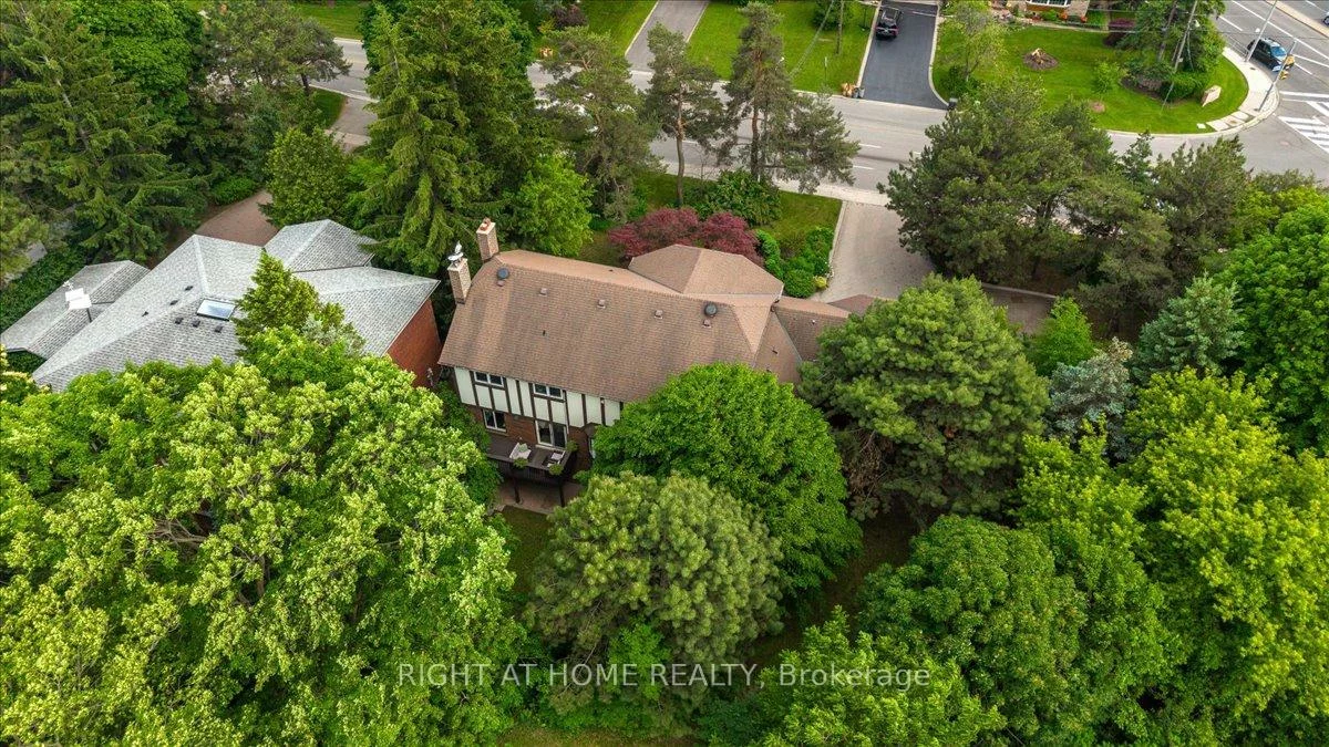 437, The Kingsway, Edenbridge-Humber Valley, Toronto