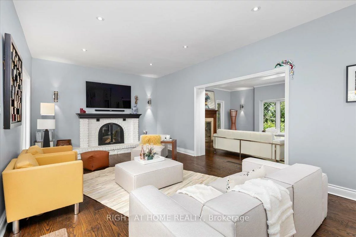 437, The Kingsway, Edenbridge-Humber Valley, Toronto
