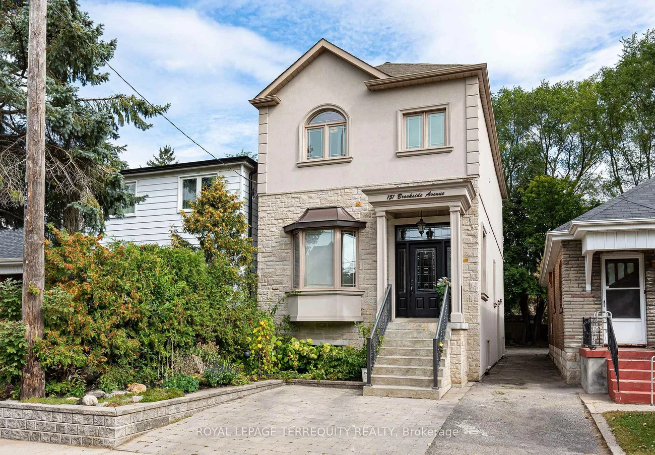 151, Brookside, Runnymede-Bloor West Village, Toronto