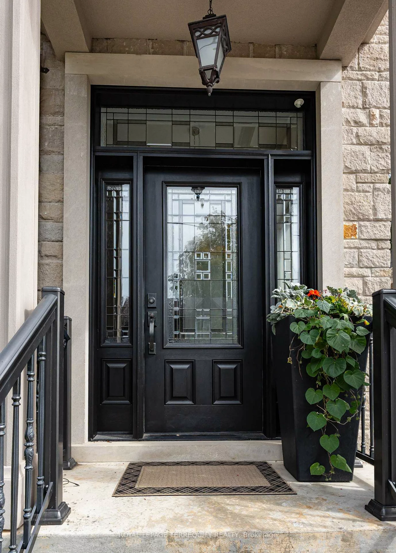 151, Brookside, Runnymede-Bloor West Village, Toronto
