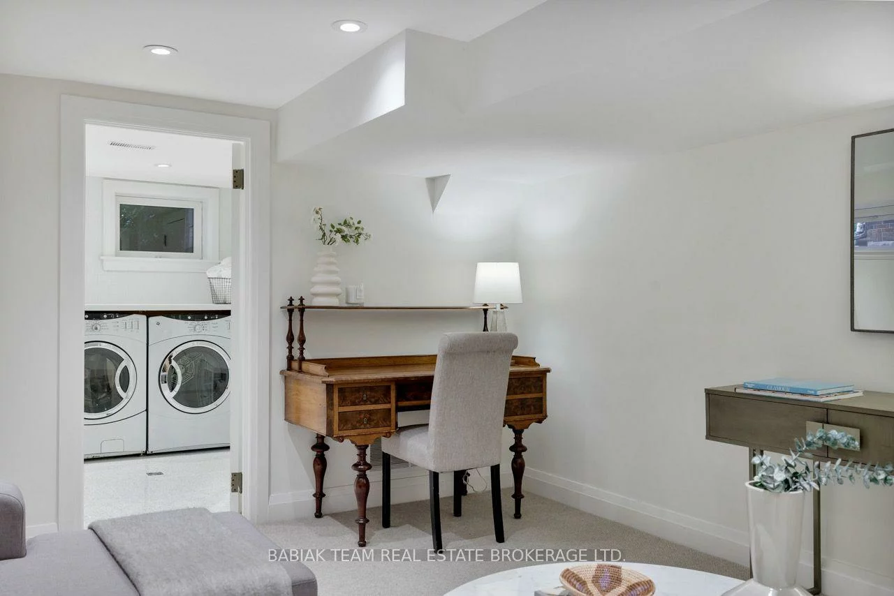15, Bridgeview, Lambton Baby Point, Toronto