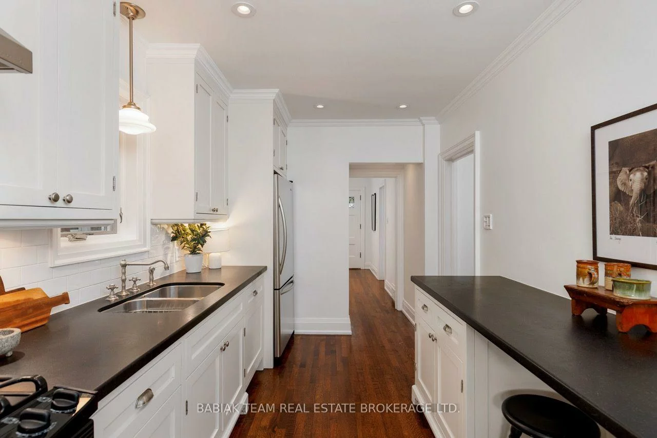 15, Bridgeview, Lambton Baby Point, Toronto
