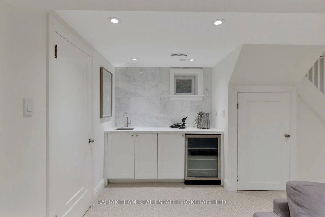15, Bridgeview, Lambton Baby Point, Toronto