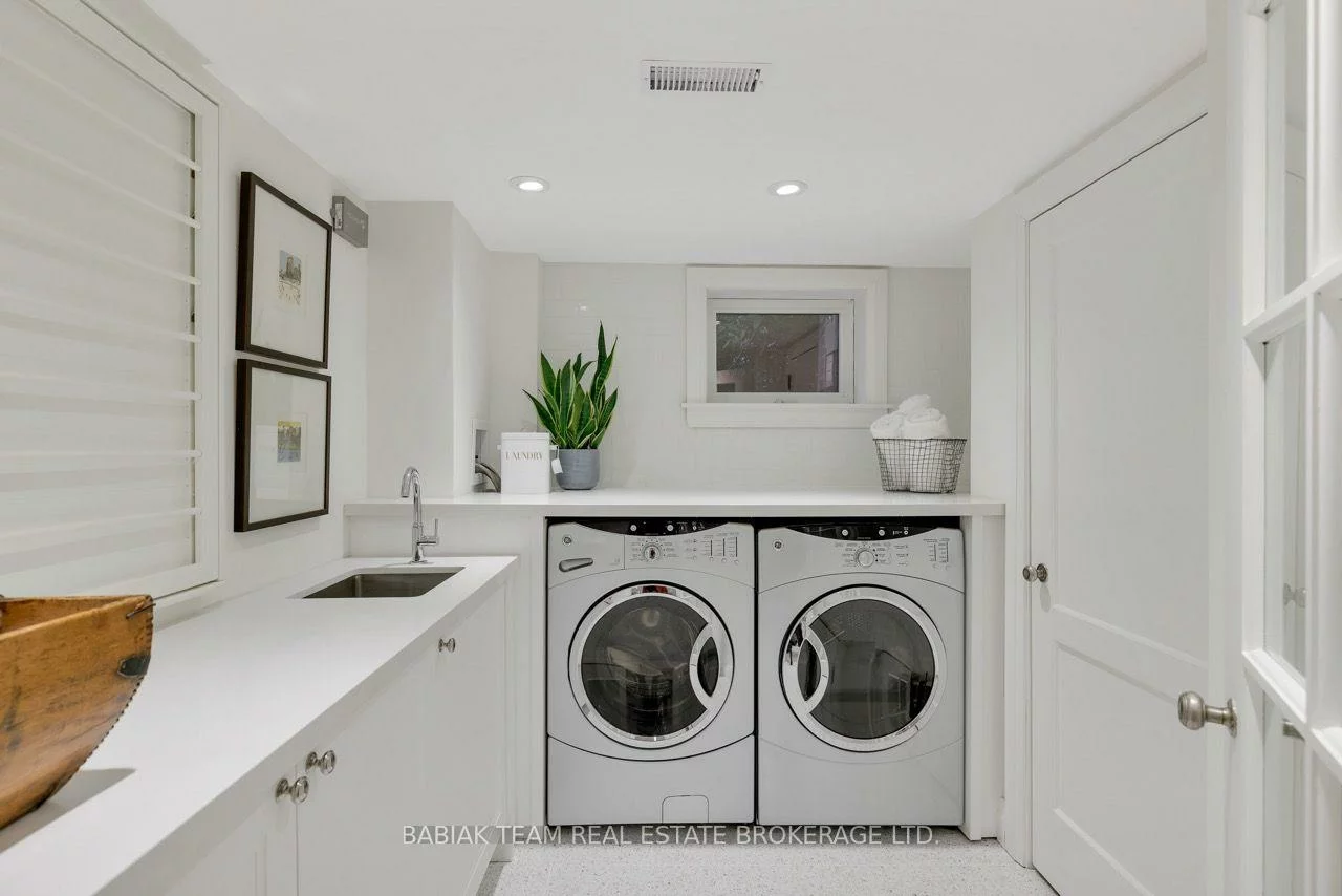 15, Bridgeview, Lambton Baby Point, Toronto