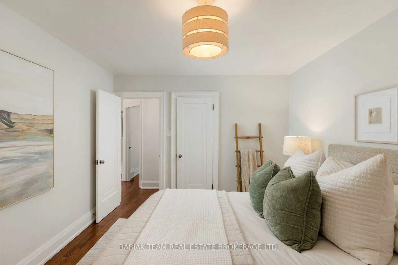 15, Bridgeview, Lambton Baby Point, Toronto